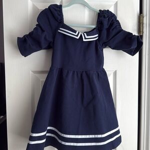 Janie and Jack dress 🍎